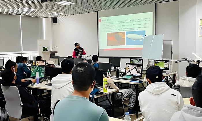 嚴謹?shù)慕虒W(xué)標(biāo)準(zhǔn)